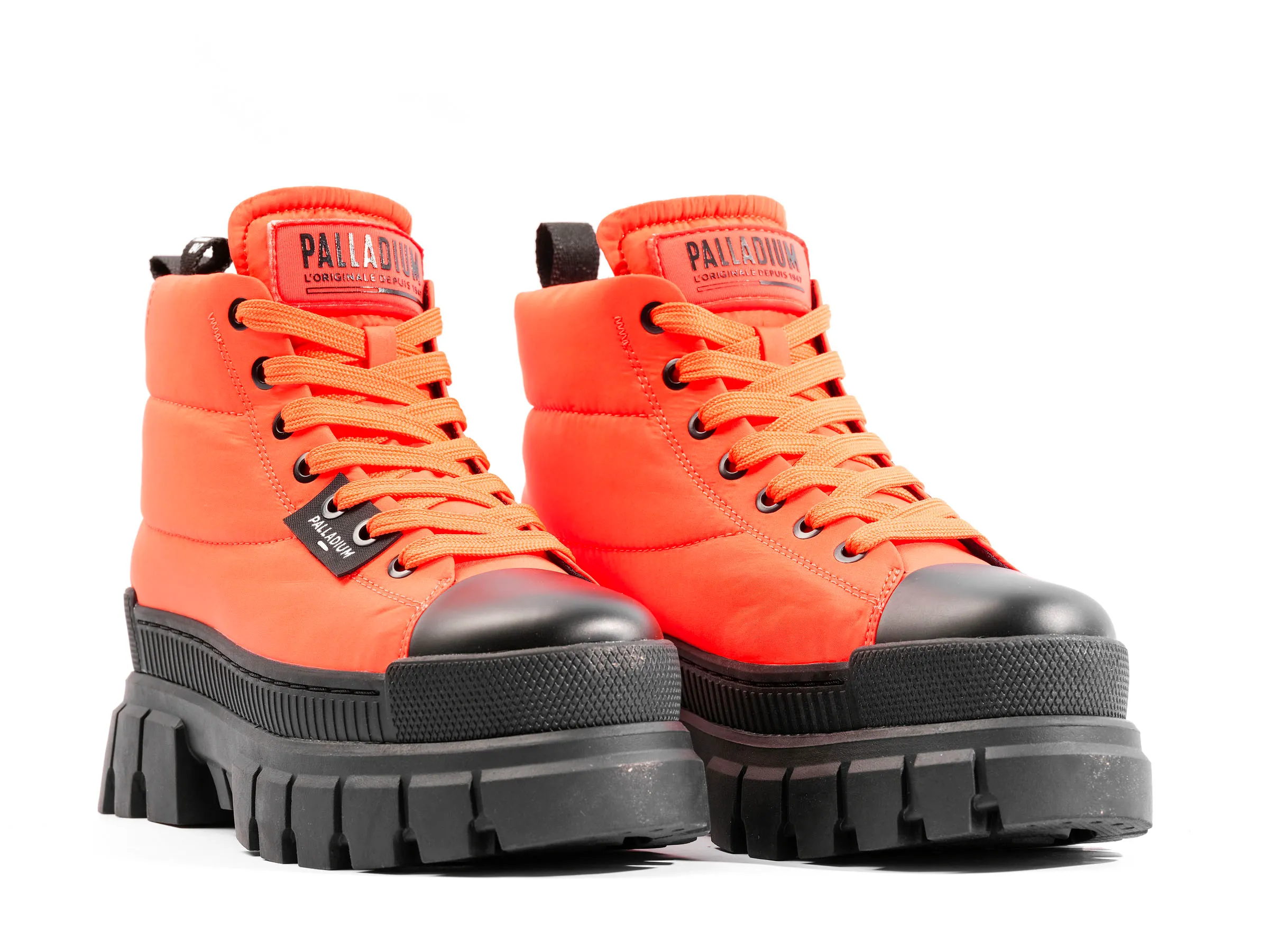 98863-835-M | REVOLT BOOT OVERCUSH | FLAME