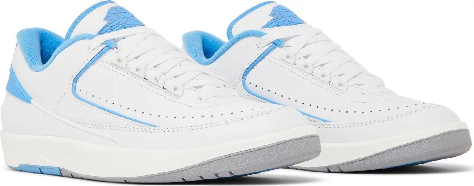 Air Jordan 2 Retro Low UNC