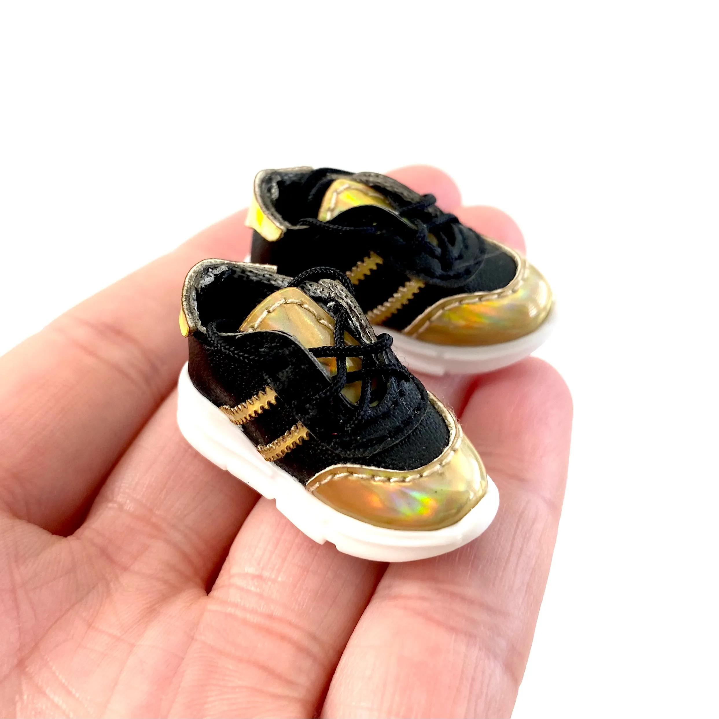 Blythe doll trainers Black Gold sports shoes