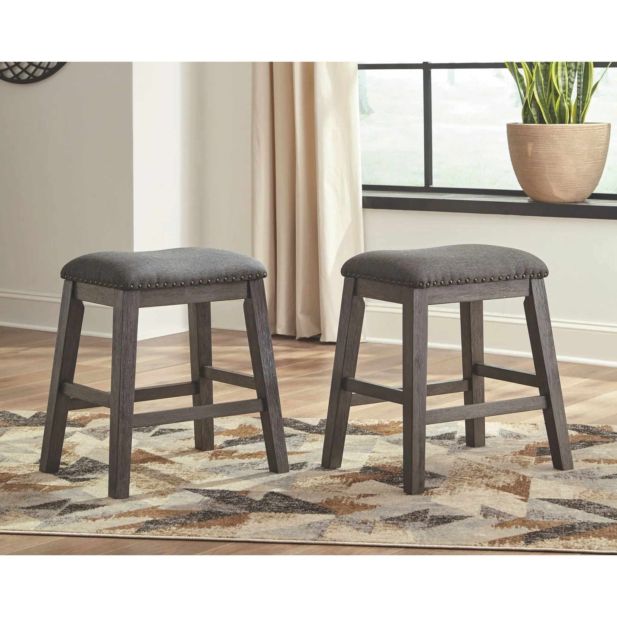 Caitbrook Counter Height Stool