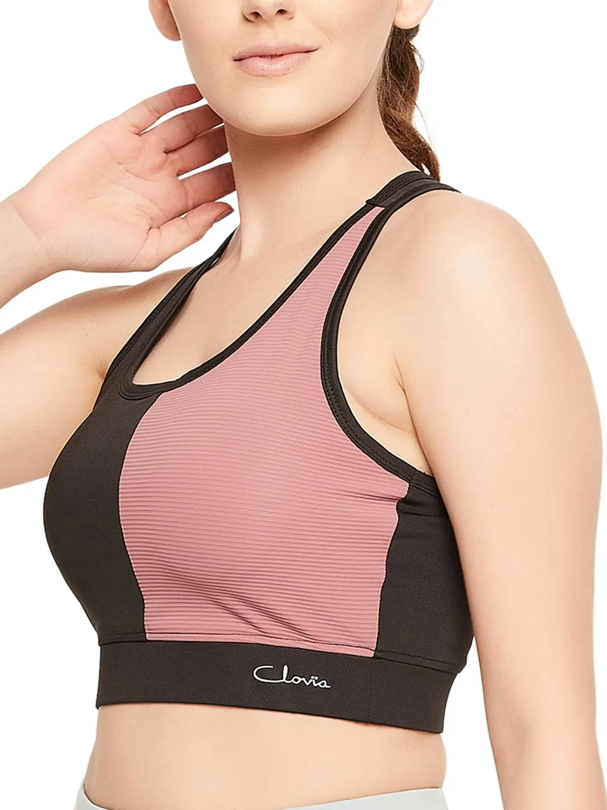 Clovia Women's Medium Impact Padded Sports Bra with Removable Cups (BR2187B13_Black_L)