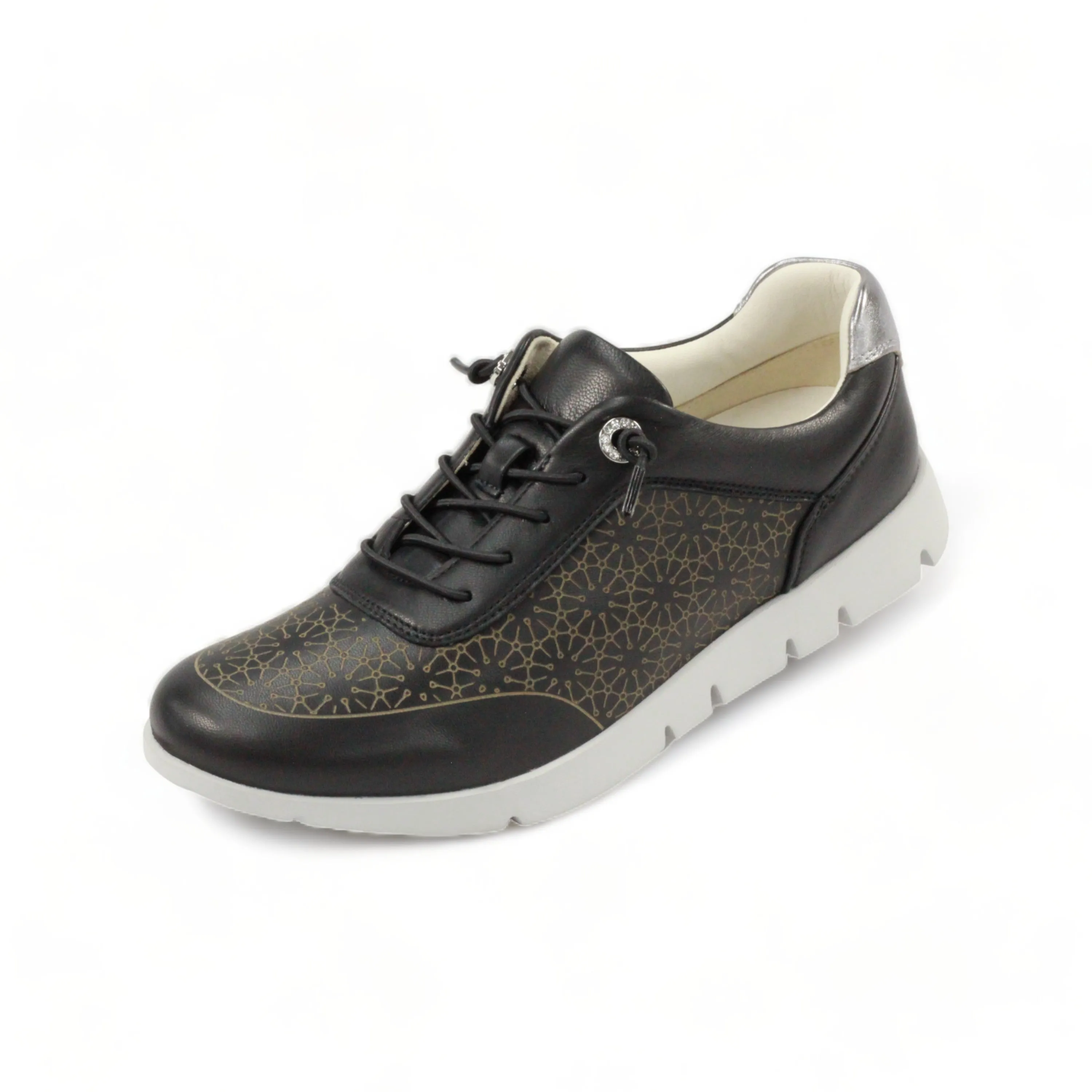 Cute sheep leather sneakers with laser-cut work and Swarovski decorations  #FJ126