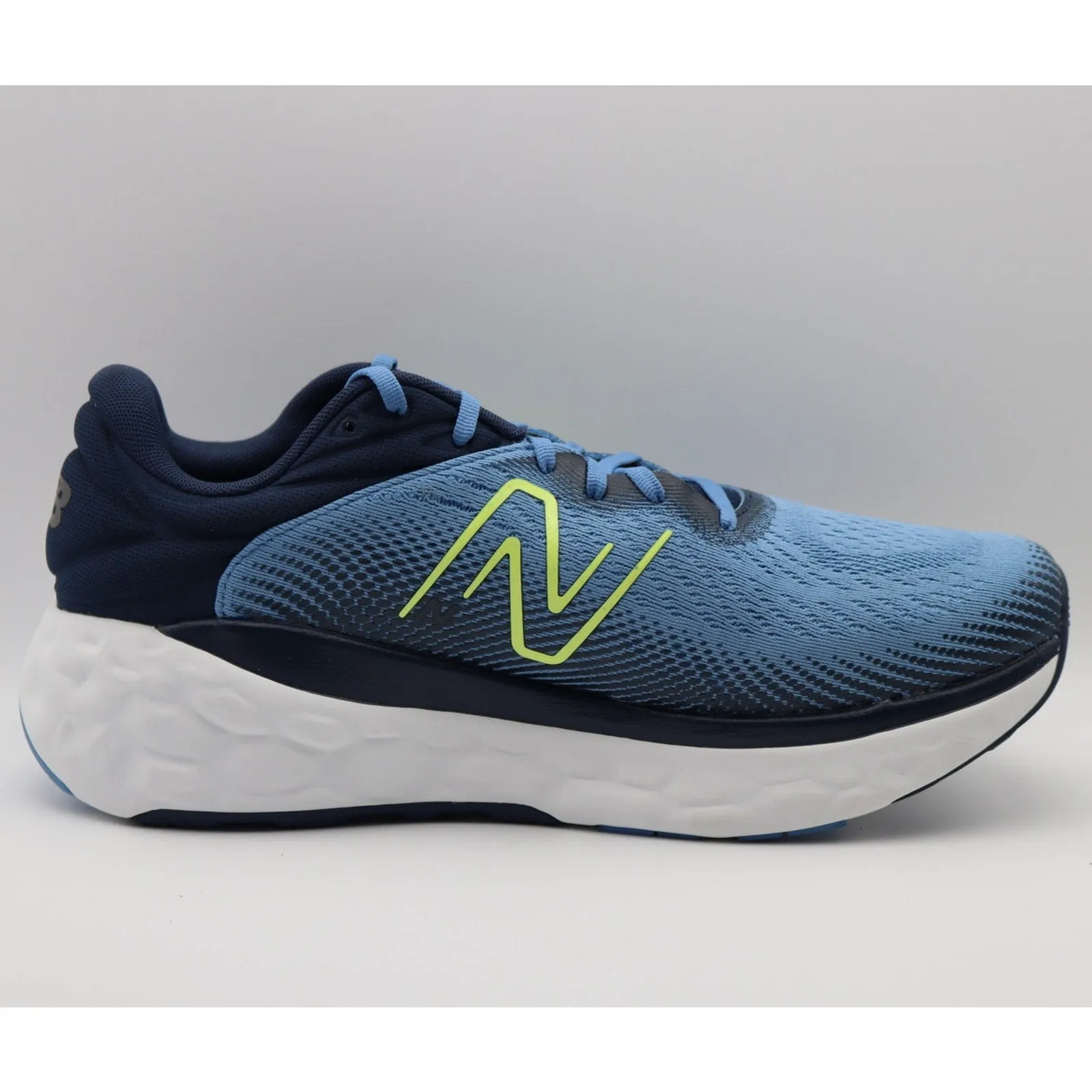 New Balance Men's Fresh Foam 840v1 Running Shoes US 9D EU 42.5 Blue