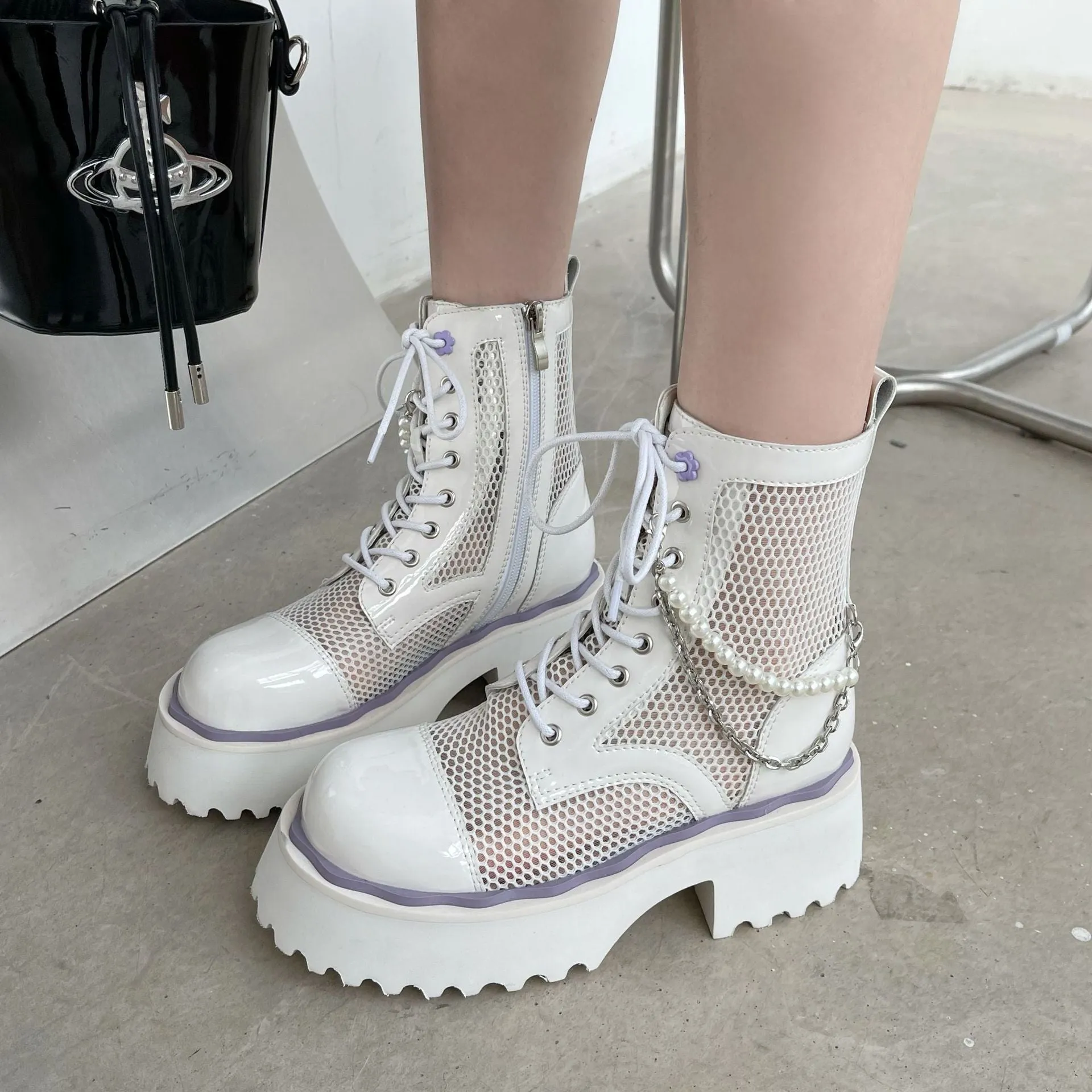 Pearl Chain Thick-Soled Boots