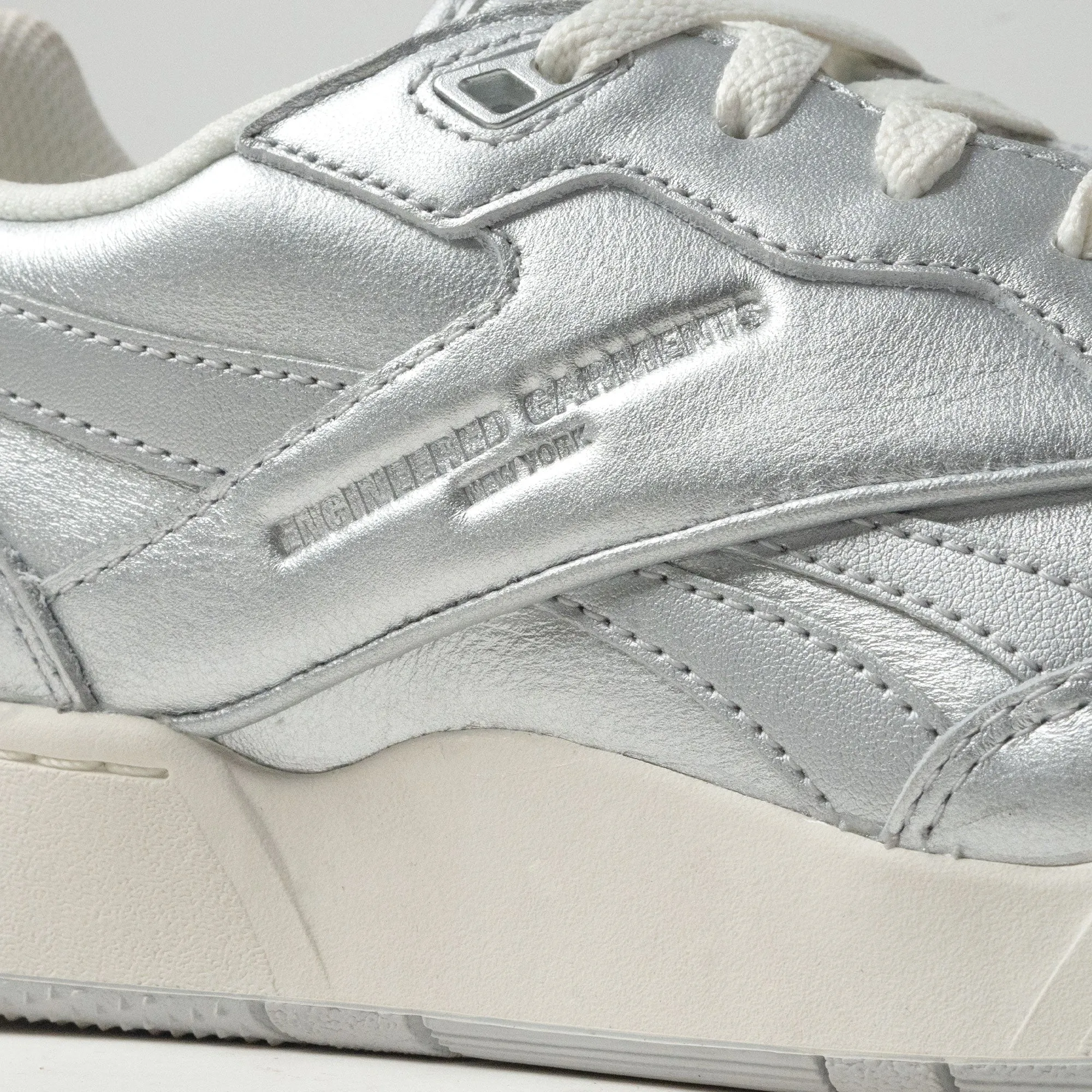 Reebok | BB 4000 II  { SILVER/WHITE