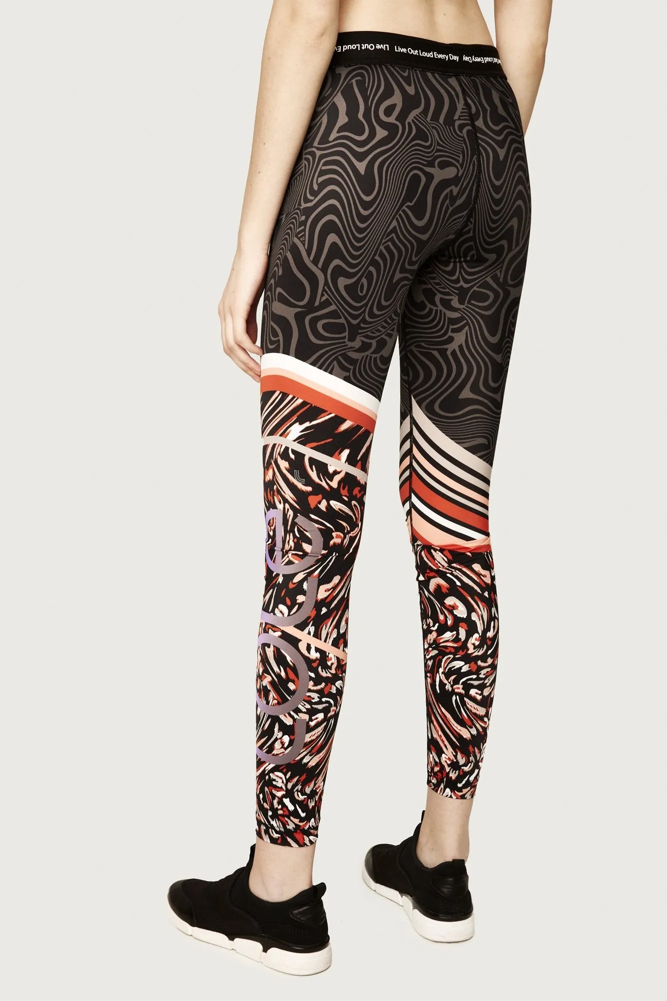 SIERRA LEGGING