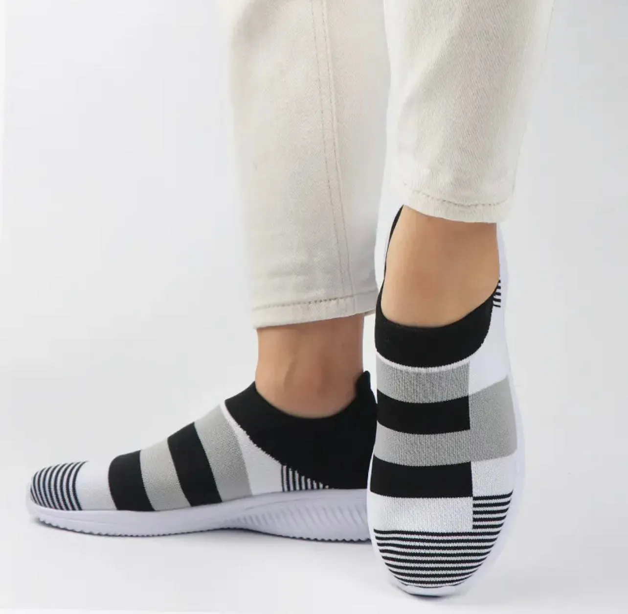 Women Vulcanized Shoes Sneakers Summer Ladies Trainers Knitted Sock Shoes